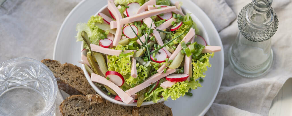 Sommerlicher Vurstsalat